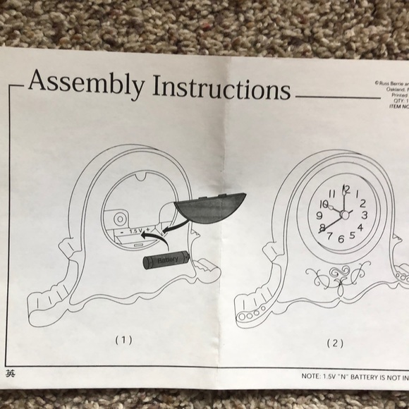 Standing enamel clock - Picture 4 of 8